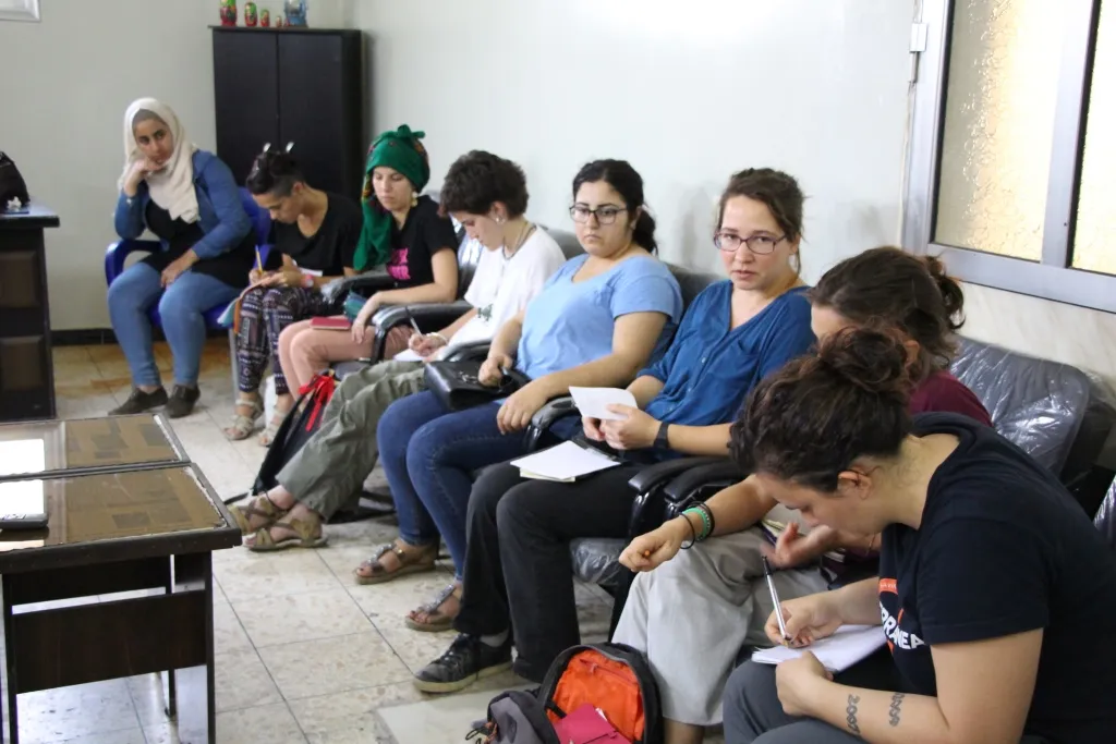 Delegation of Italian Feminist Movement visits the Women's Council in ManbIj