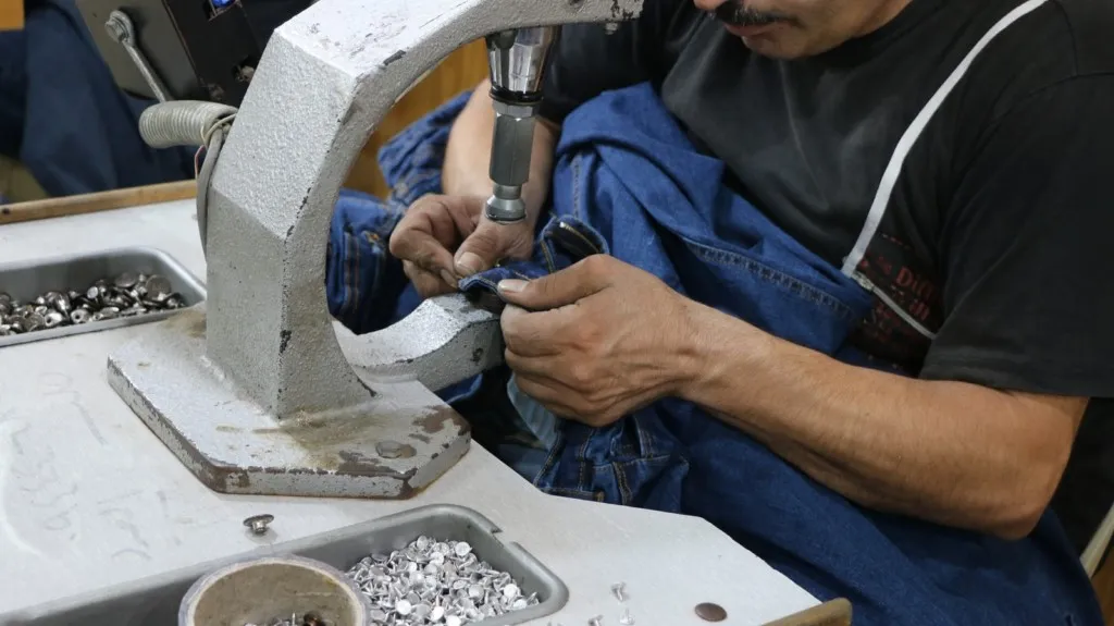 Sheikh Maksoud neighborhood economically prosperous