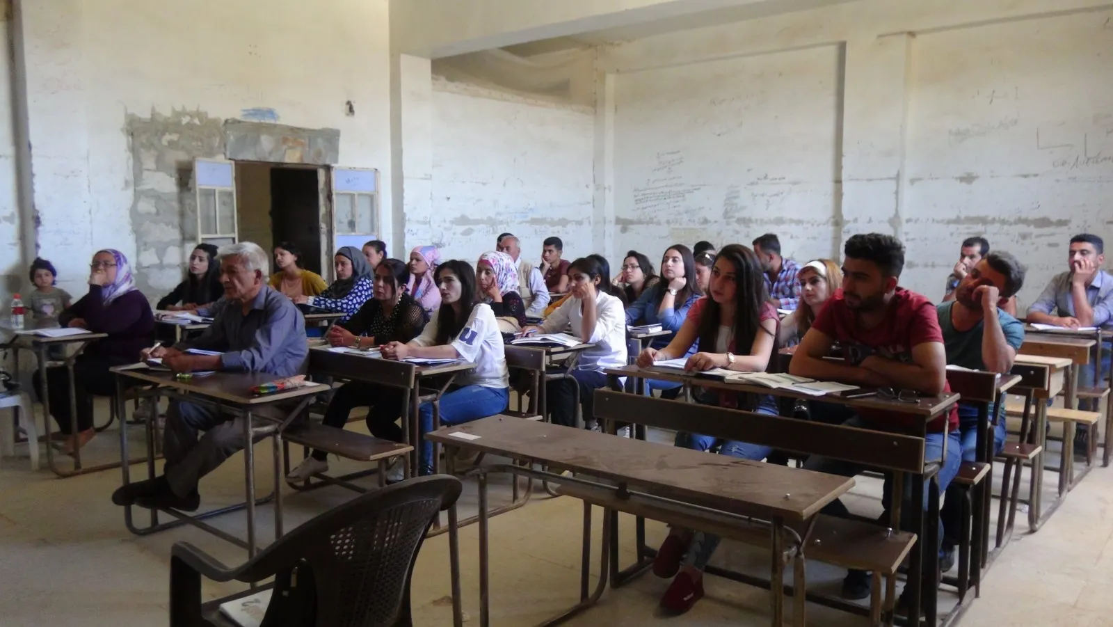900 teachers in al-Shahba prepare for next academic year