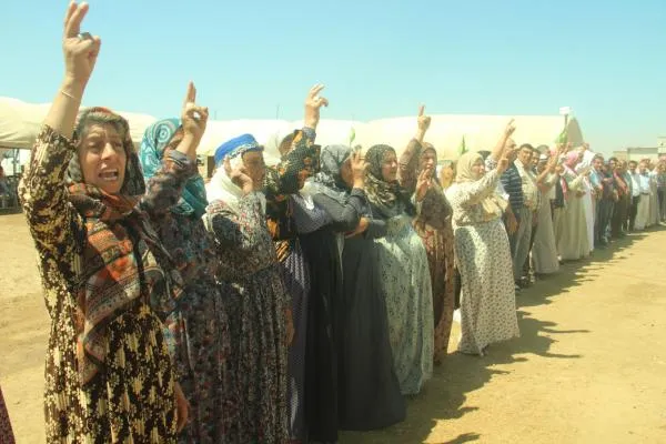 Kobani people reject Turkish occupation on borders