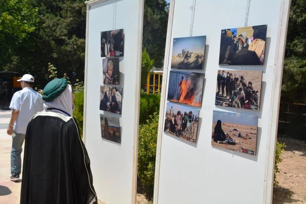 Art exhibition at International Forum on Daesh