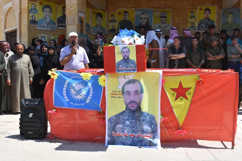 Deir ez-Zor bid farewell 1 martyr's corpse, disclosed record of 11other