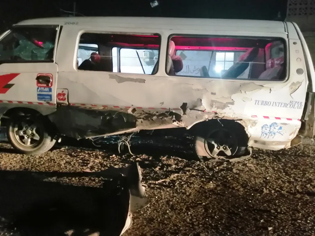 Two people wounded in a bomb explosion in al-Tabqa city