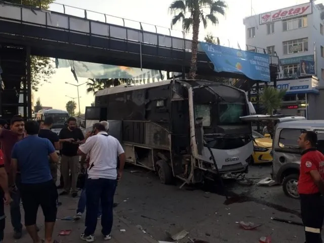 Explosion of Turkish police armored in Adana