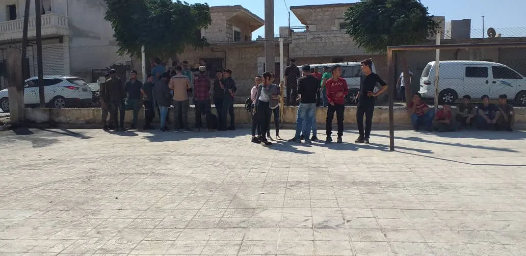 Syrian regime's forces prevent opening schools that teach Kurdish language in Sherawa