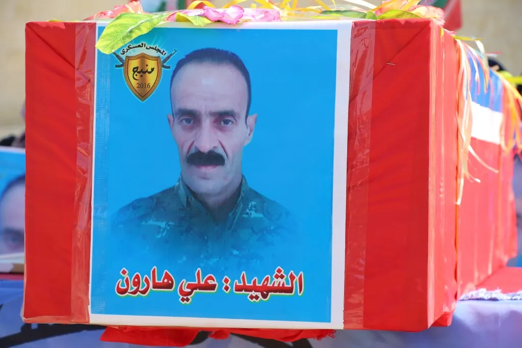 Manbij people bid farewell martyr Ali Haron's corpse