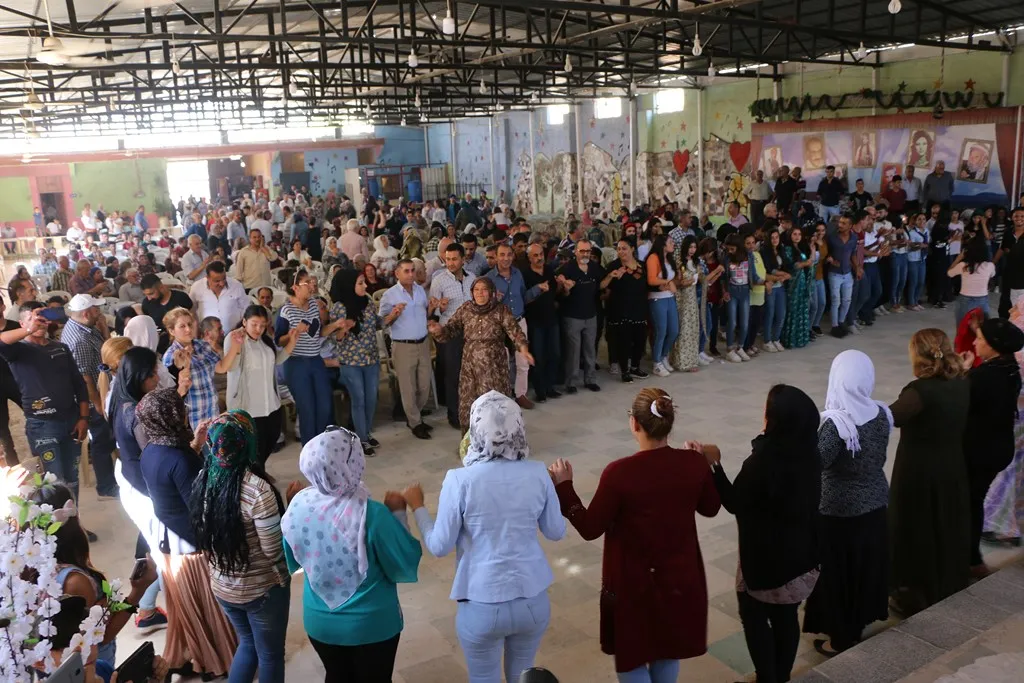 Aleppo residents celebrate 16th anniversary of PYD foundation