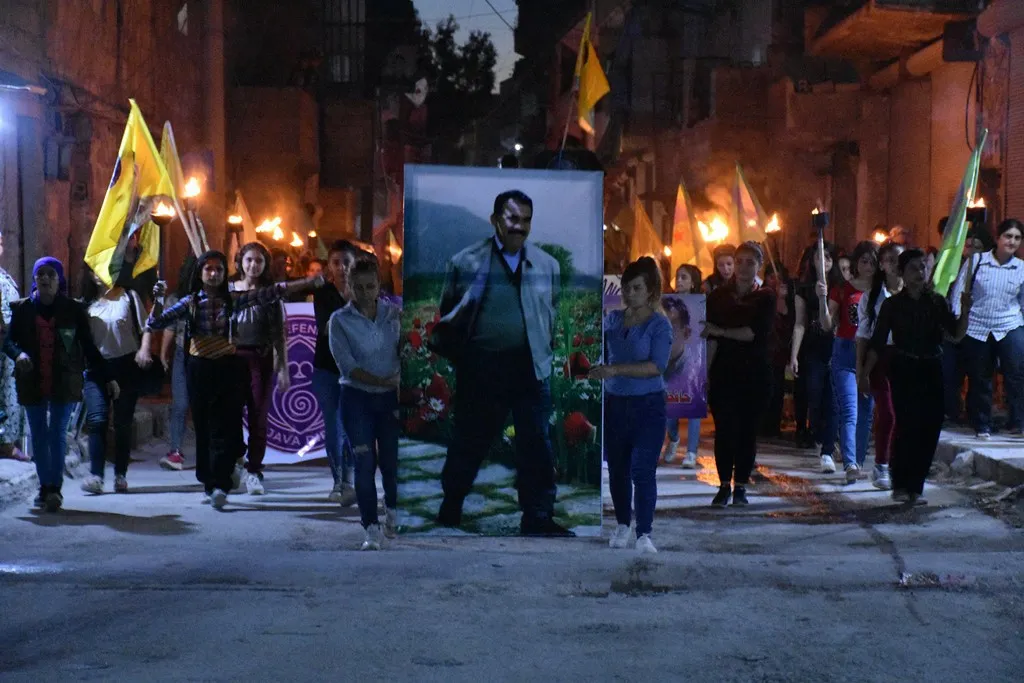 Torch march in Aleppo