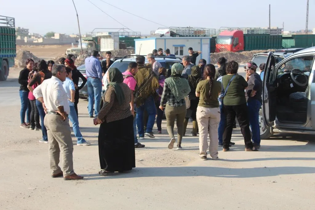 Al-Jazeera region's residents go to Serêkaniyê
