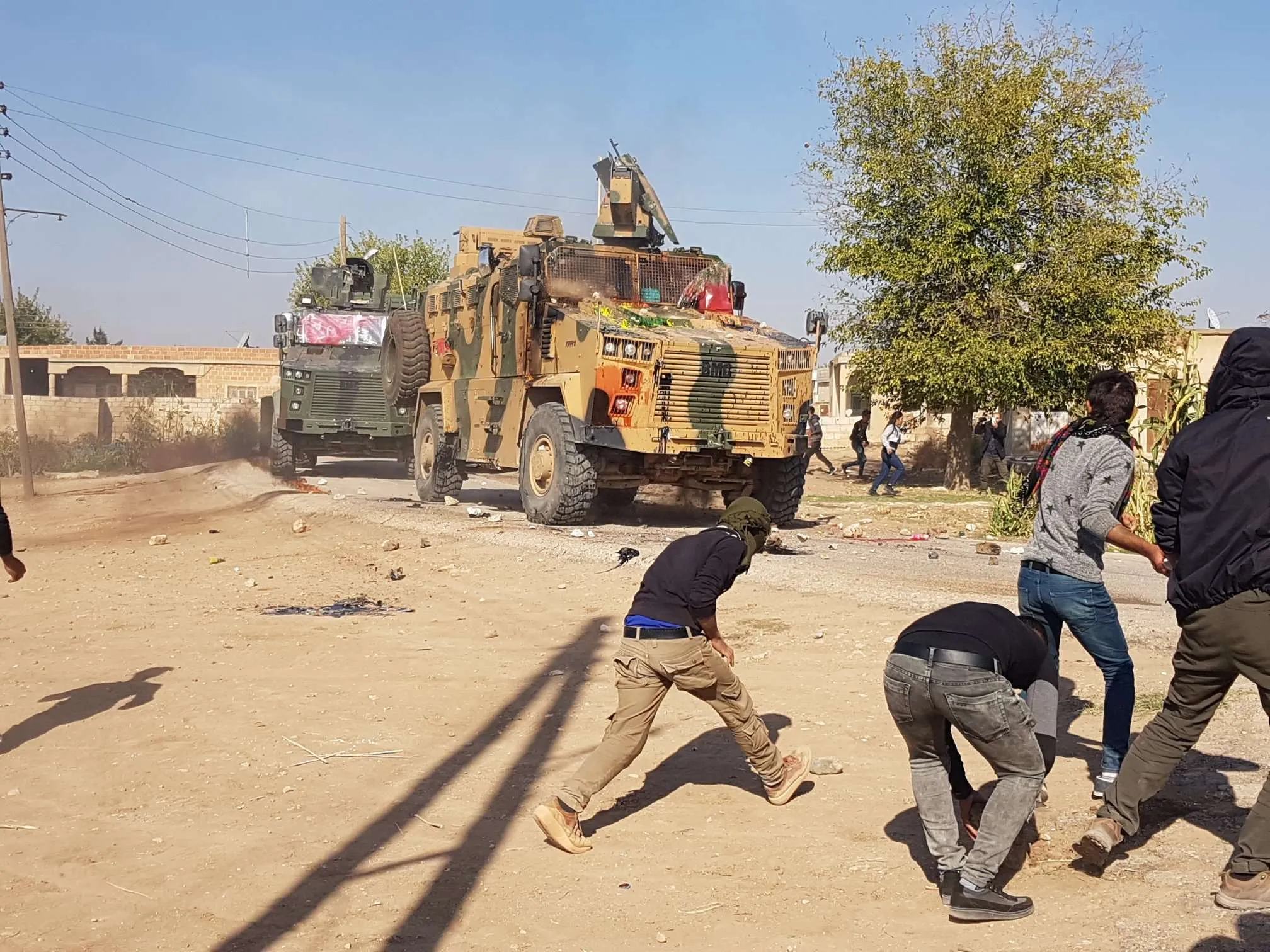 Joint patrol in Kobane shoot protesters; reports of casualties
