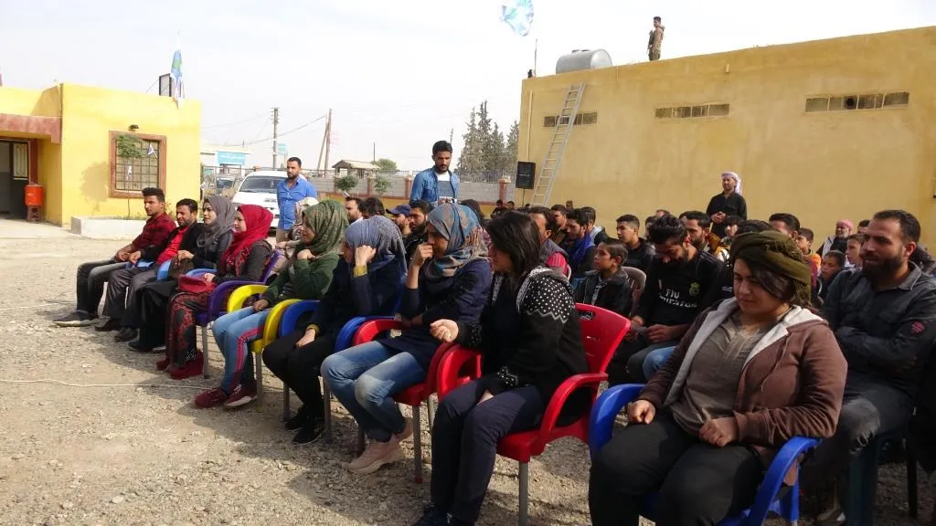 Confirming to continue resistance, confront occupation during meeting in al-Raqqa