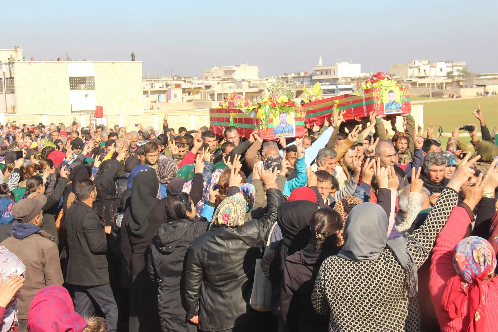 2 Resistance of Age martyrs’ corpses bid farewell