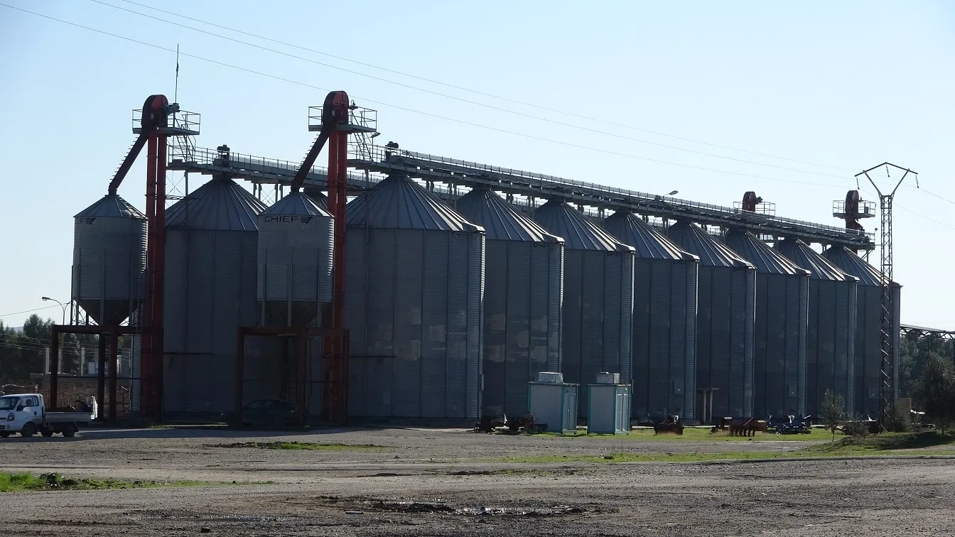 1,088 tons of wheat, barley distributed to affected people in Dêrik