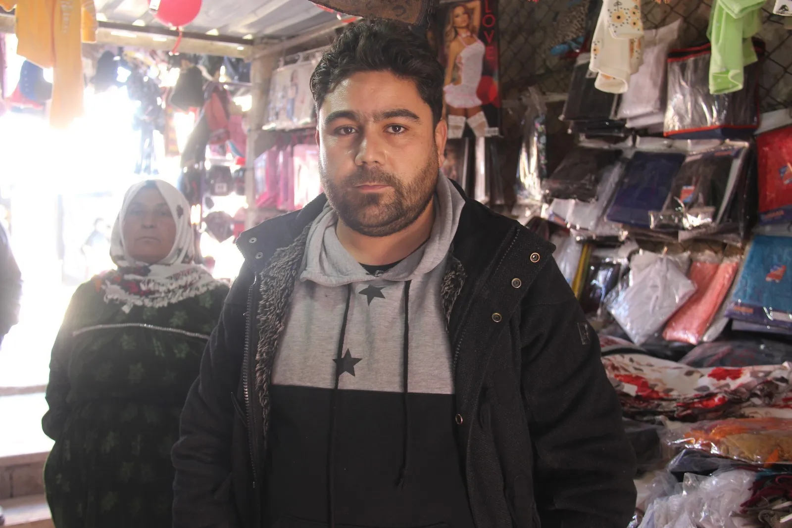 Afrin refugees decry severe siege imposed by Syrian regime