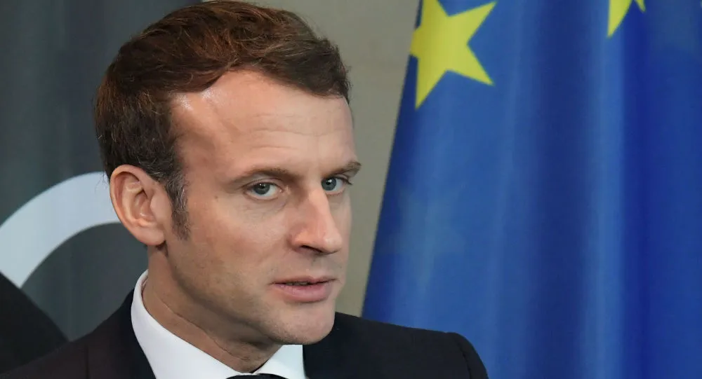 Macron expresses concern over arrival of Syrian, foreign mercenaries in Libya
