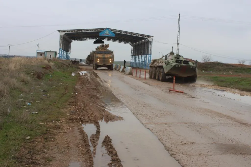 Russian-Turkish patrols return to N. Syria