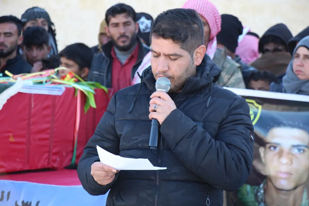 Manbij bids martyr as he confronted Turkey's mercenaries farewell