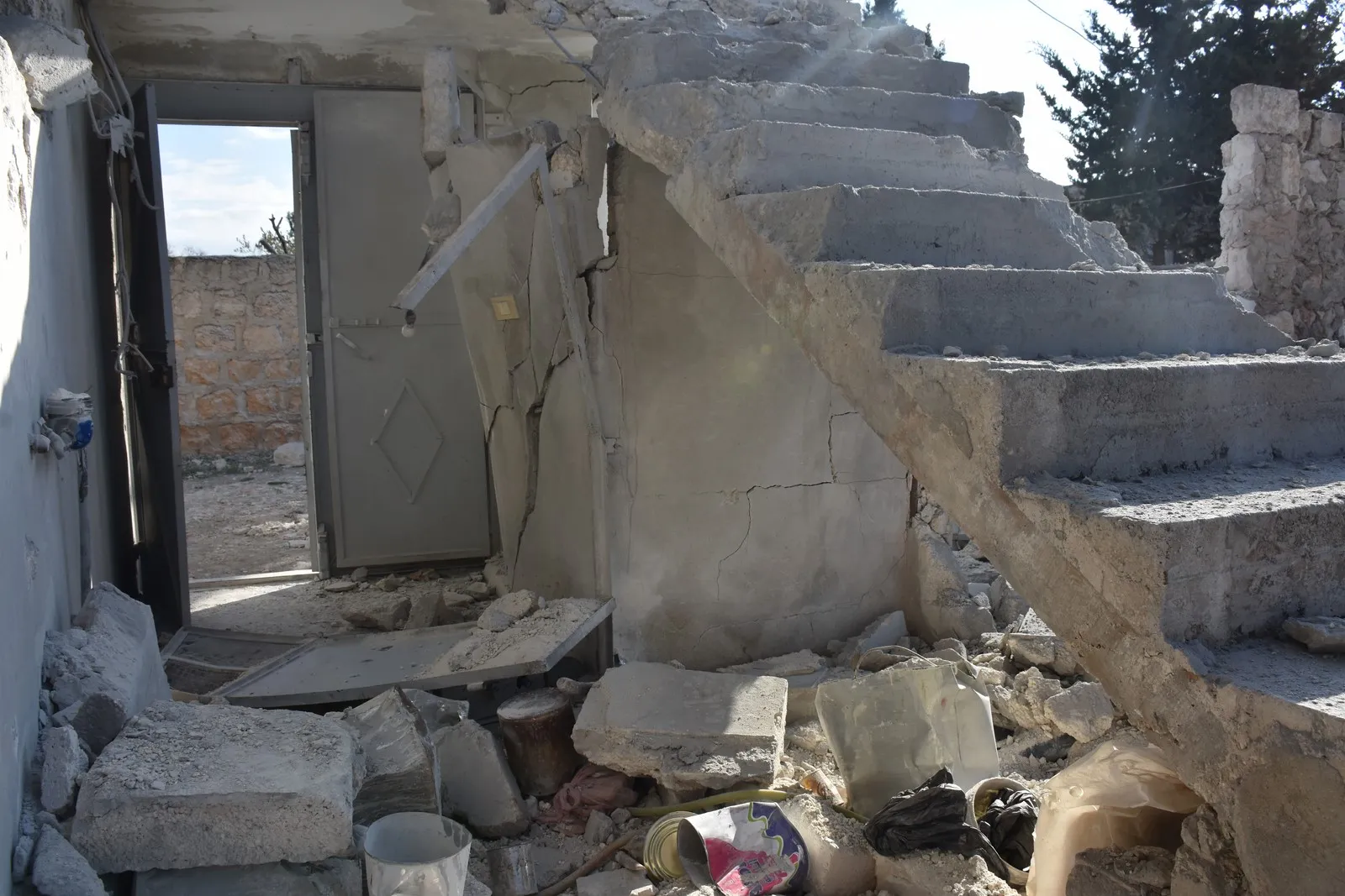 Turkish occupation continues bombing Shera villages