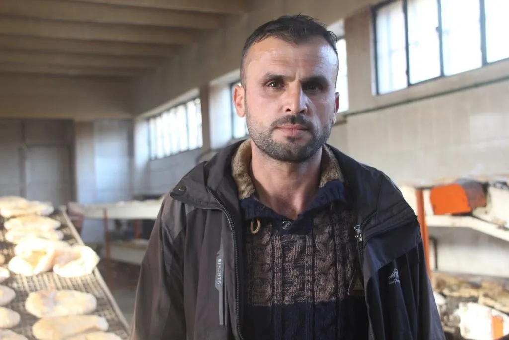 ​​​​​​​Despite attacks, Tel Tamer Oven provides bread for people
