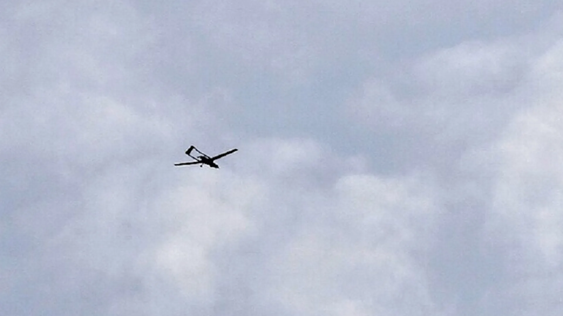 ​​​​​​​Turkish occupation drones hover over Ain Issa district