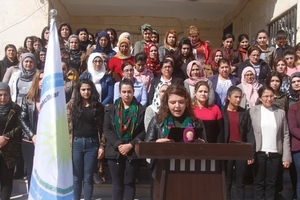 Women’s Authority in Euphrates region congratulates March 8th, condemns Imrali fire