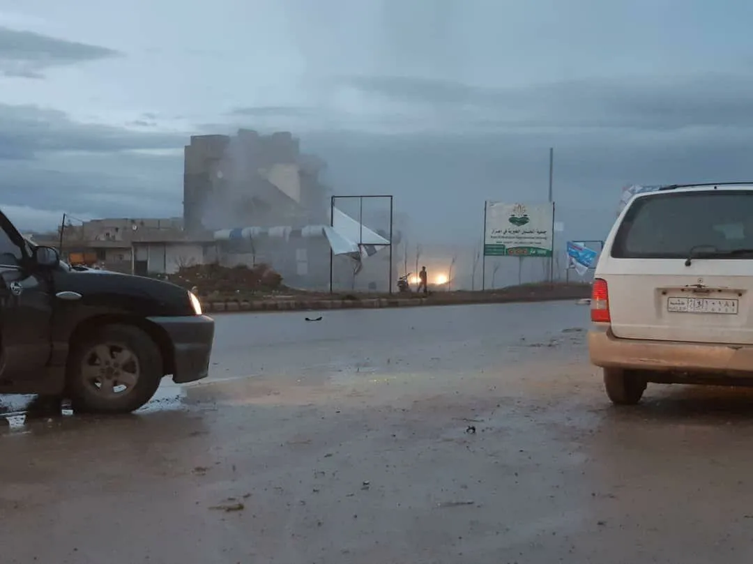  Huge explosion in Azaz leaves dead and injured - updated