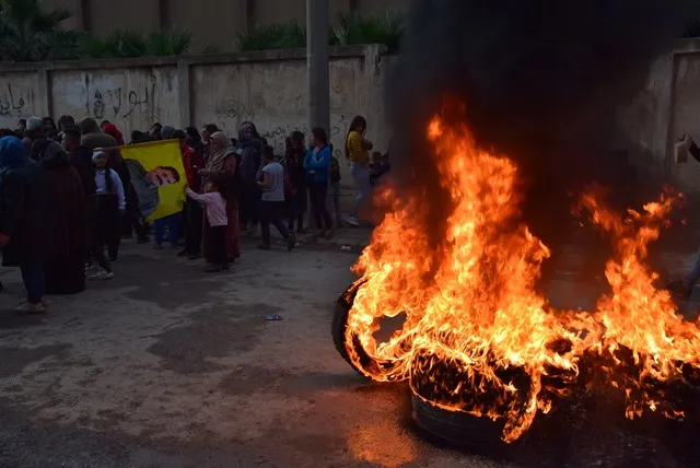 Qamishlo people lit Newroz torch within small gatherings