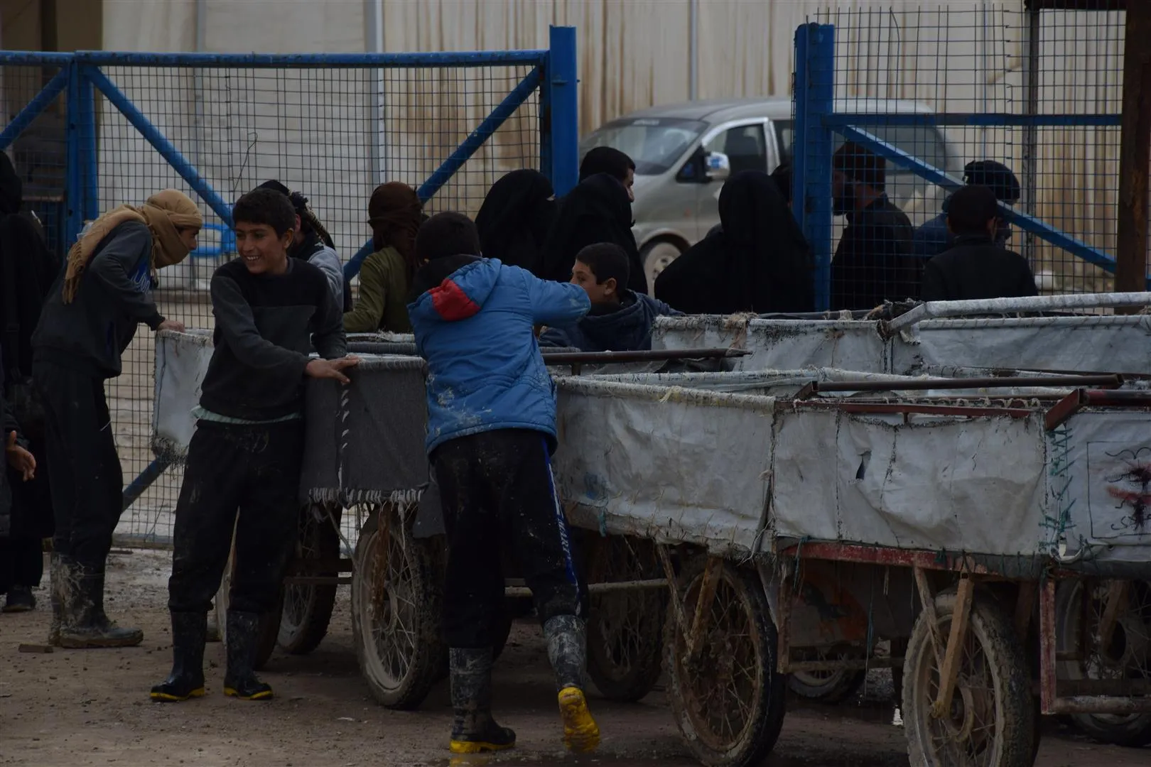 Kurdish Crescent reinforces services in al-Hol, demands ensuring quarantines