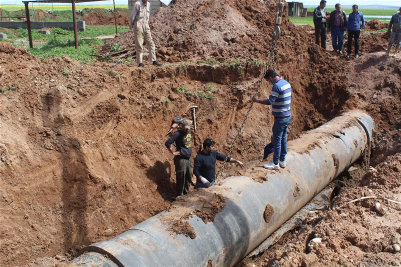​​​​​​​Maintenance teams continue its work to re-pump water to al-Hasakah city