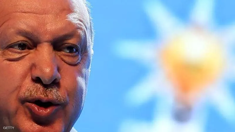 ​​​​​​​Experts: Turkish lira at stake of collapse, weakness to confront Covid -19