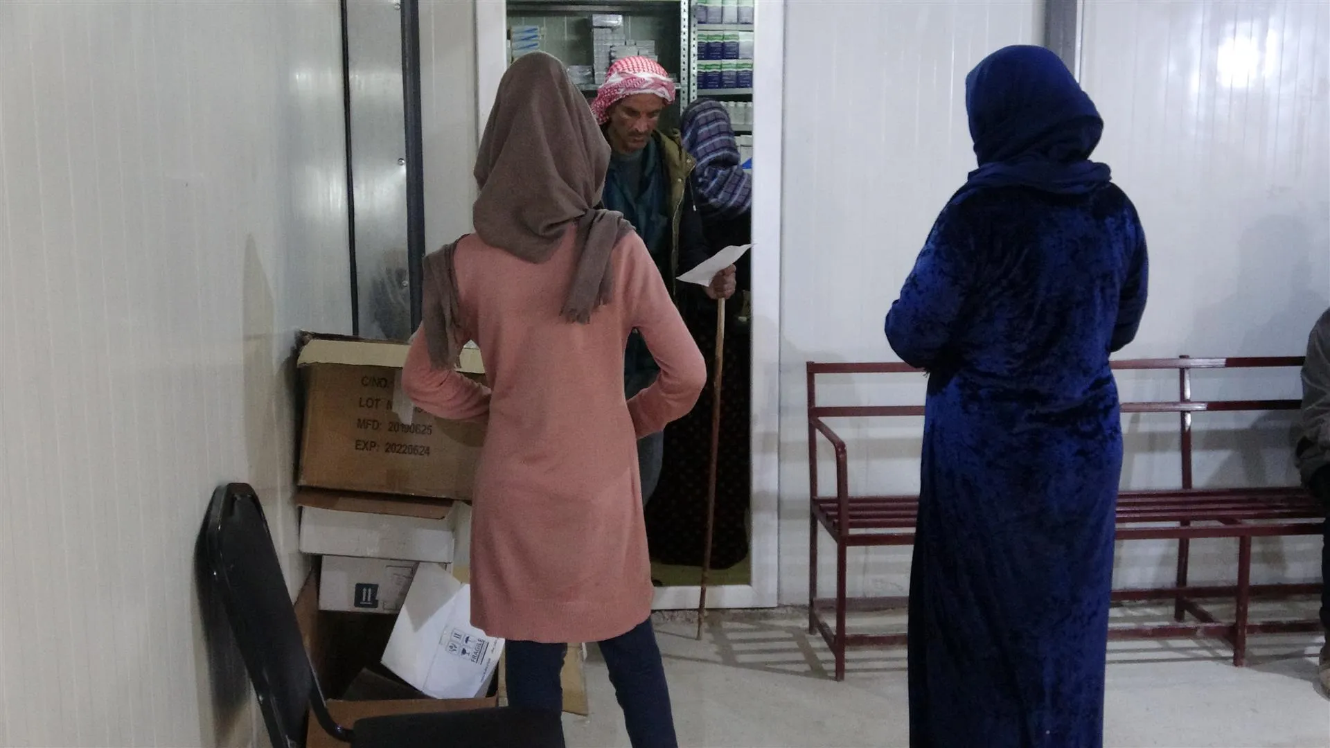 Kurdish Red Crescent takes several measures to avoid WashoKani camp from Cov