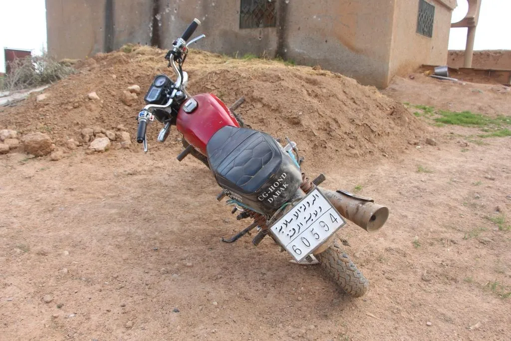 SDF takes over Turkish mercenaries' motorcycle with license plate number "IS- Raqqa Province"