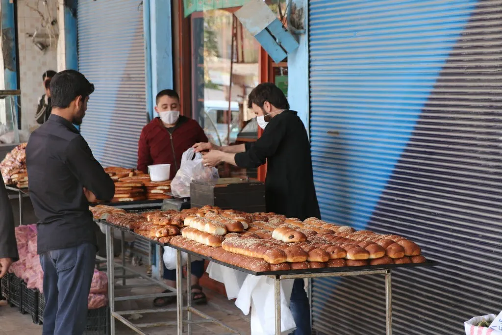Movement less than usual in Manbij markets by Ramadan