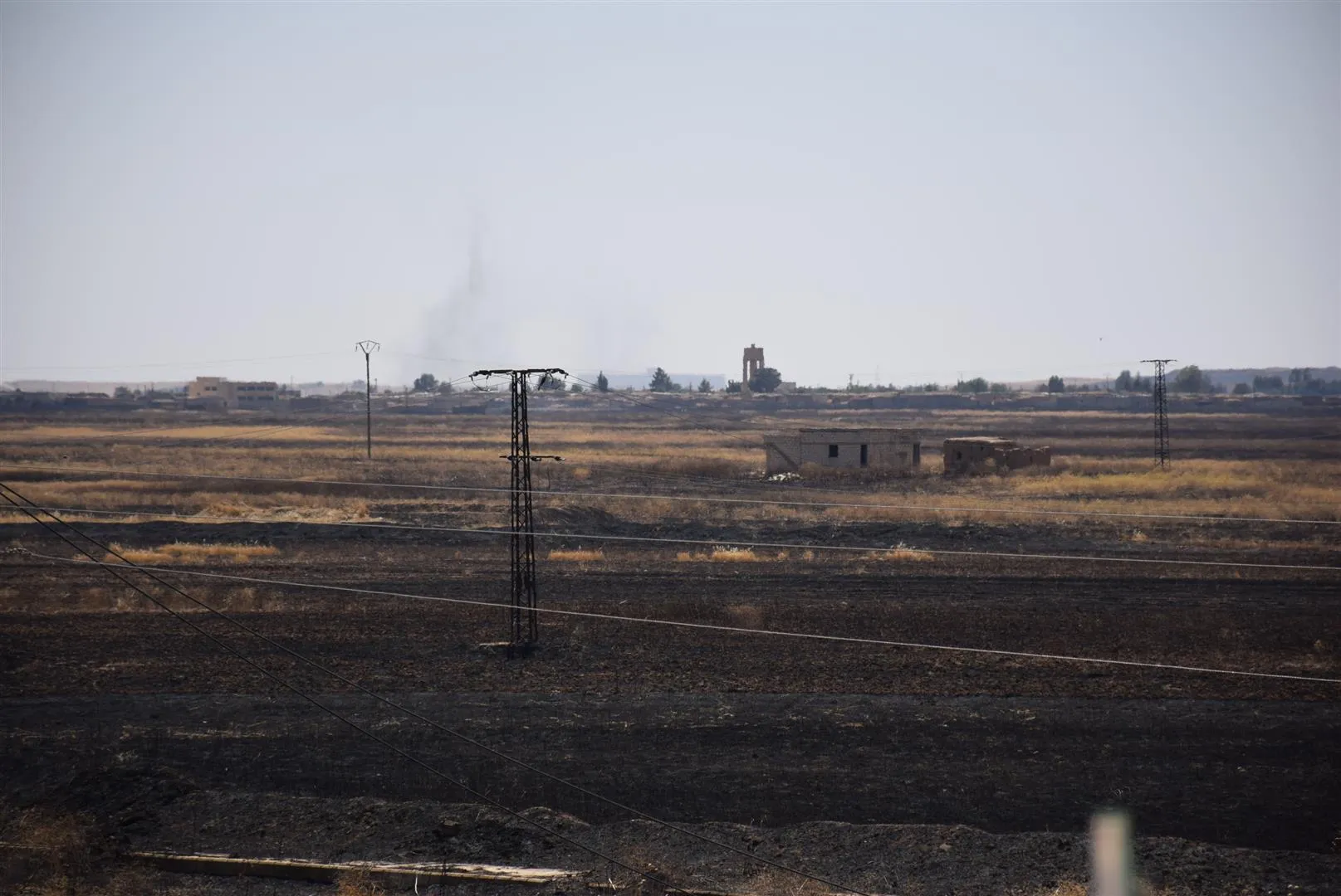 Turkish occupation, its gangs burned thousands dunums in Tel-Tamr
