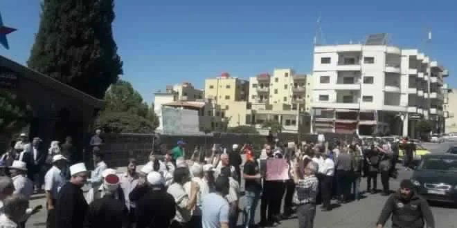 Demonstrations in Daraa and Al-Suyada demnd departure of regime, Iran and Russia