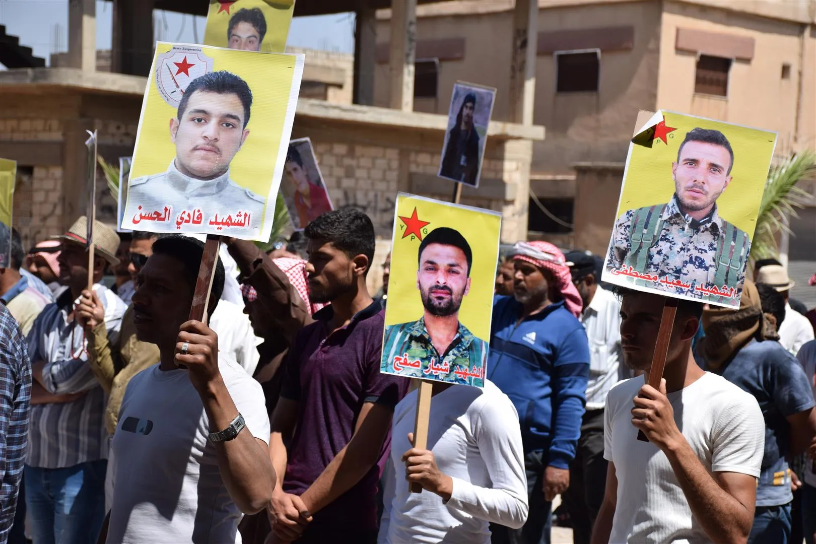  Tel Koçber people demonstrate, calls for escalating struggle against enemy attacks