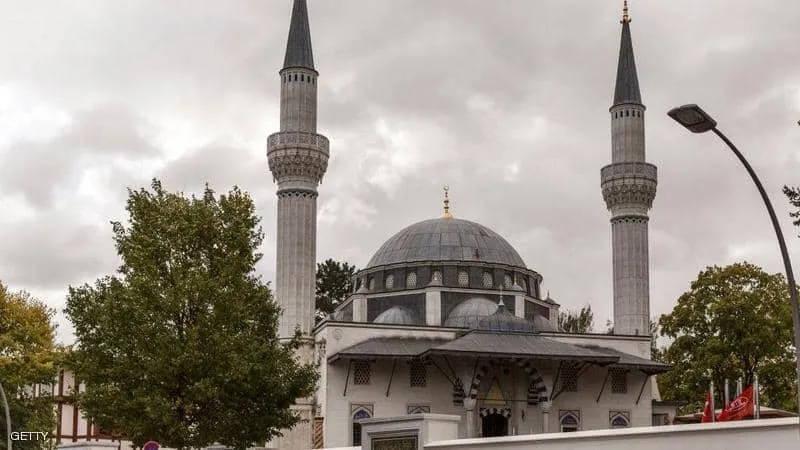 Erdogan exploits mosques to spy on his opponents in Germany
