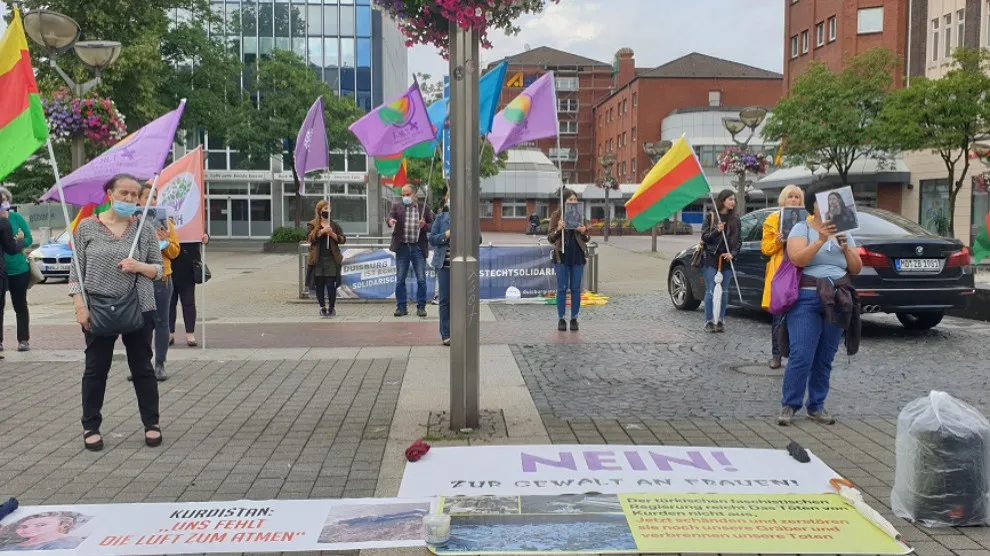 Protests in Europe condemning violence and targeting 3 women in Kobani