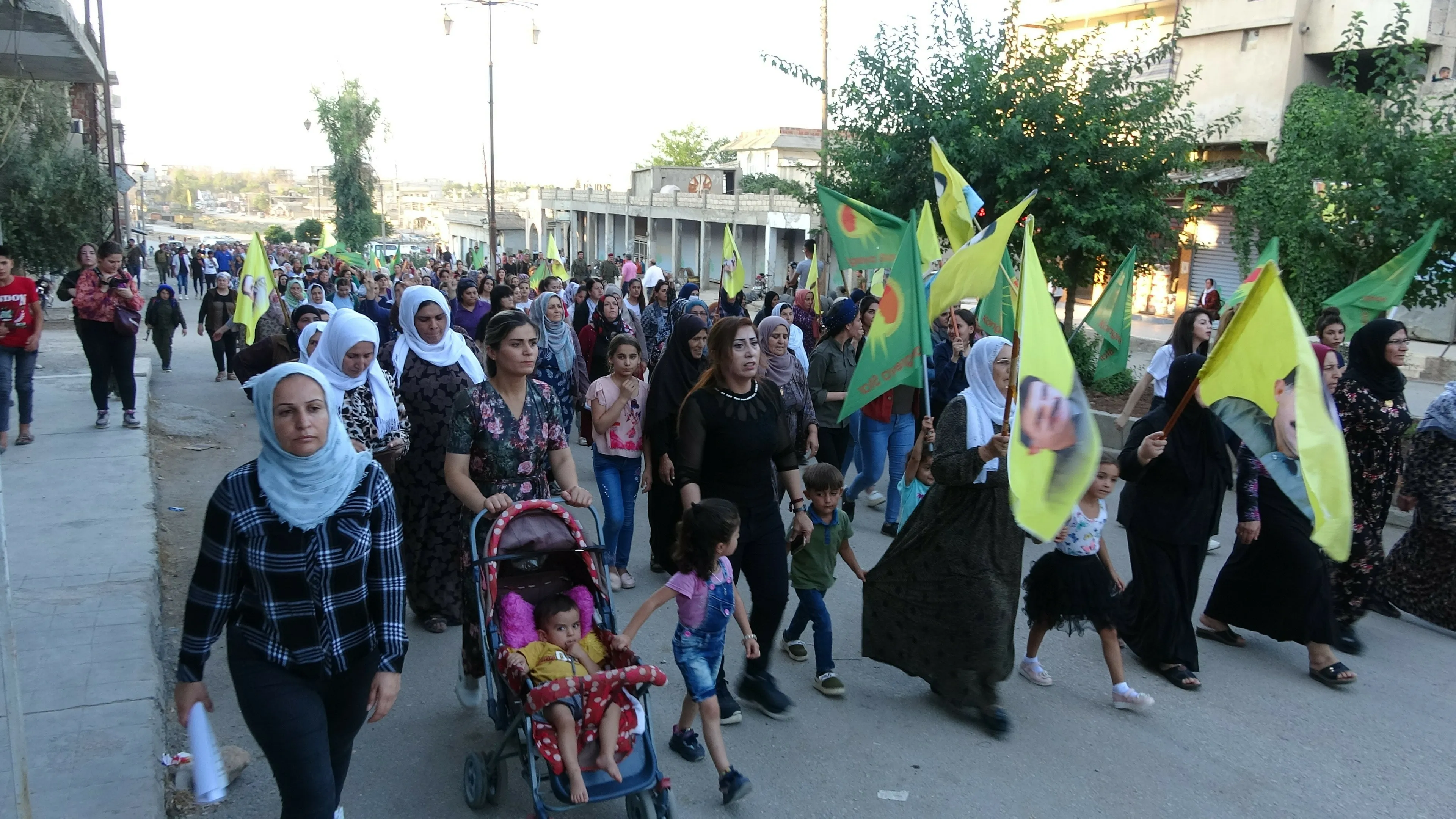 March in Derik commemorating July 14th martyrs, condemning Turkish attacks
