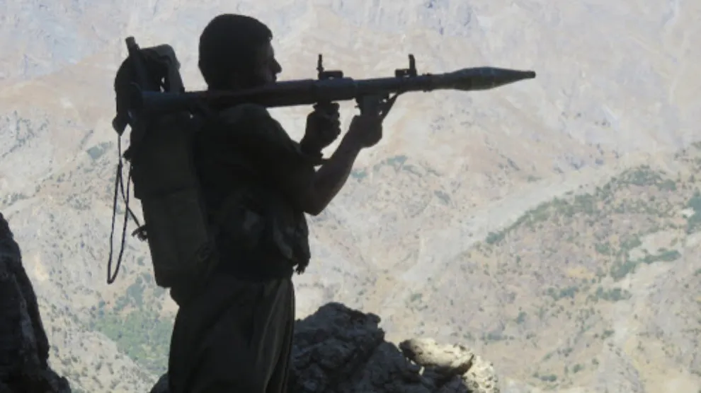 Guerilla fighters besiege Turkish occupation army in Pîrbûla, 13 soldiers killed