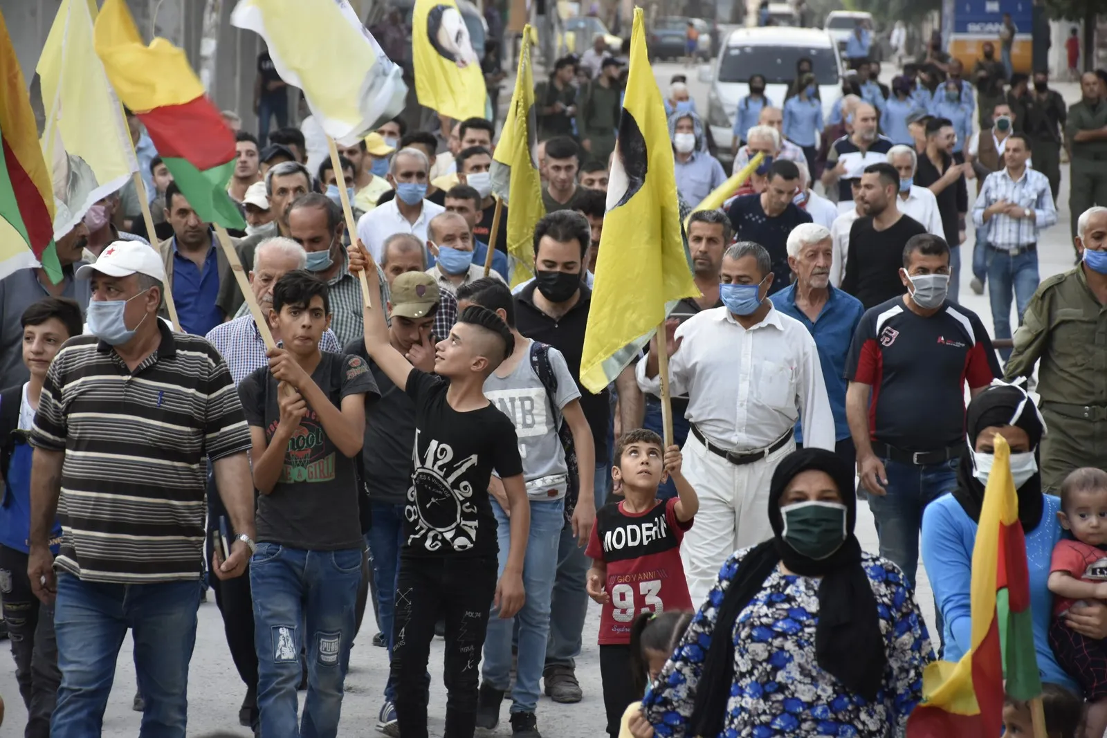​​​​​​​Al-Ashrafieh neighborhood of Aleppo demonstrates in solidarity with Haftanin resistance