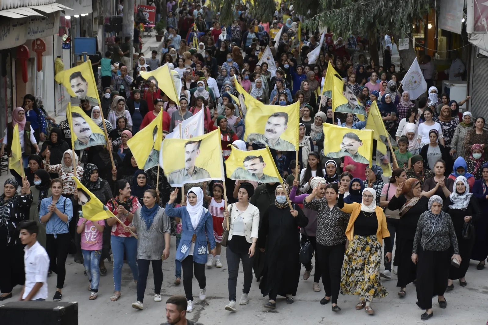 Demonstrations condemn occupation, call for end to isolation on leader Ocalan