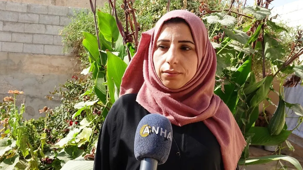 During three years, women play active role in construction and change