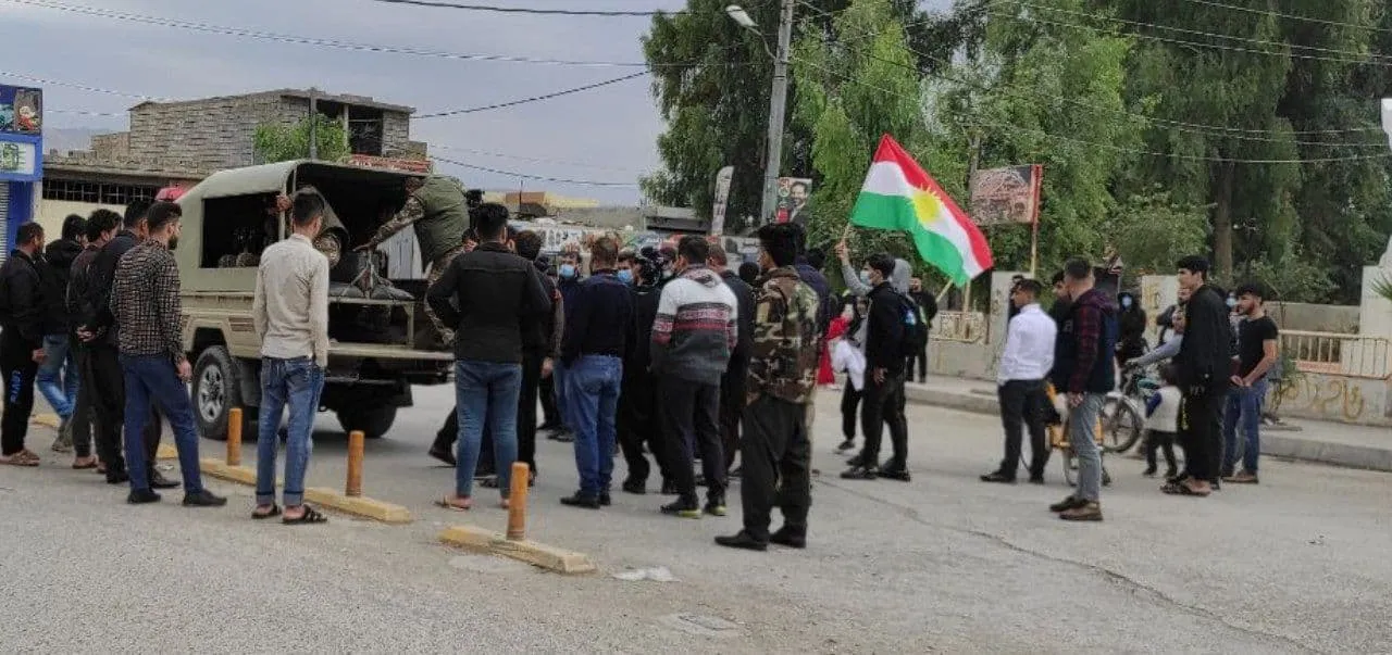 Asayîş Taqtaq block march of youth towards Gary