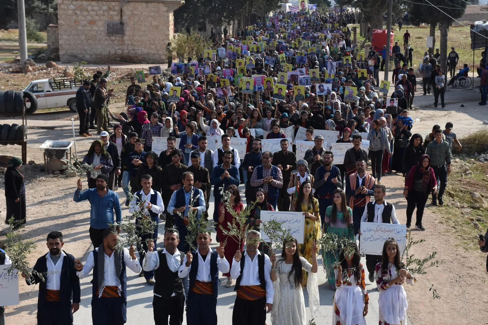 Under "Stop Occupation and Betrayal".. Hundreds demonstrate in Al-Shahba