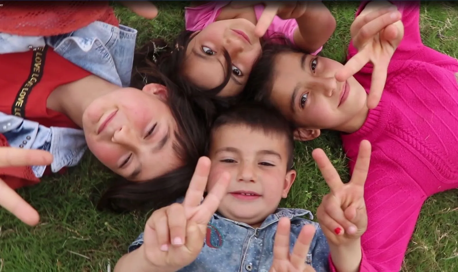 Ain Issa children: we want peace not Turkey
