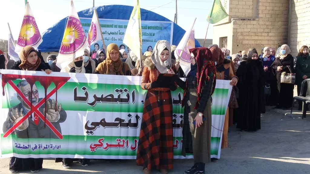 ​​​​​​​Al-Tabqa women from Ain Issa: Russians, regime are partners of Turkish occupier