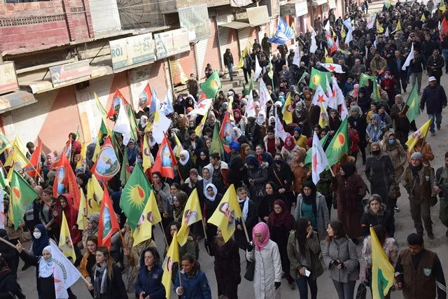 Demos in Qamishlo canton in rejection of Hewler-Baghdad agreement