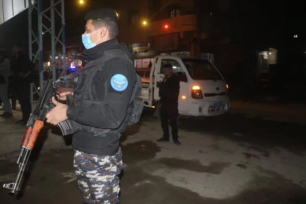 Explosive device blasted in Raqqa, 2 people injured