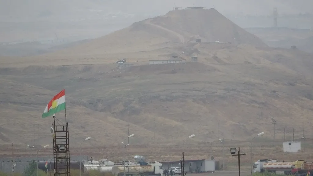 What is ongoing in Fish Khabur and along border with Rojava?